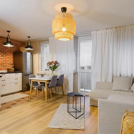 P&O Apartments Hawajska Βαρσοβία Εξωτερικό φωτογραφία